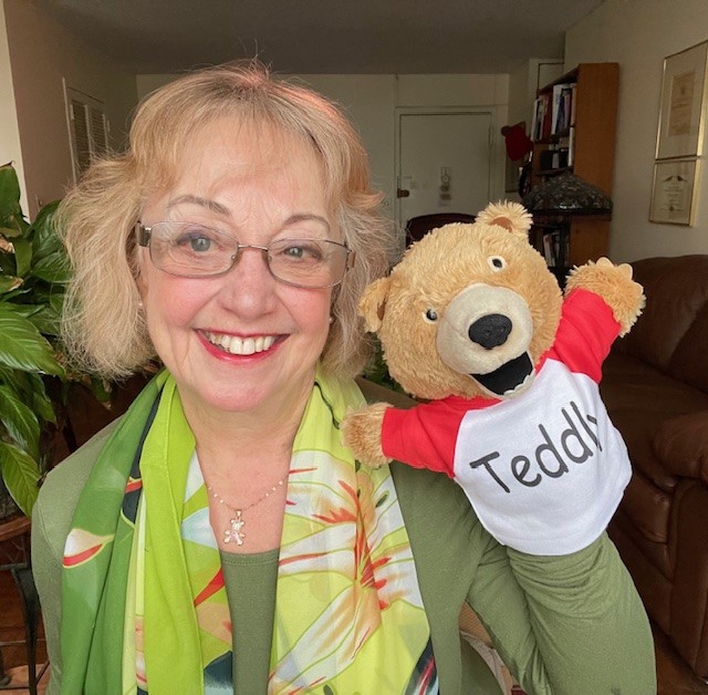 Sue and Teddly